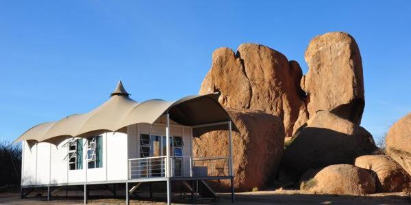 Usakos Spitzkoppen Lodge מראה חיצוני תמונה